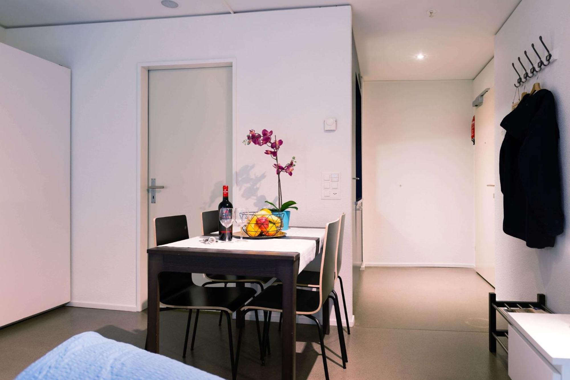 HITrental Allmend Comfort Studios Luzern Exteriör bild